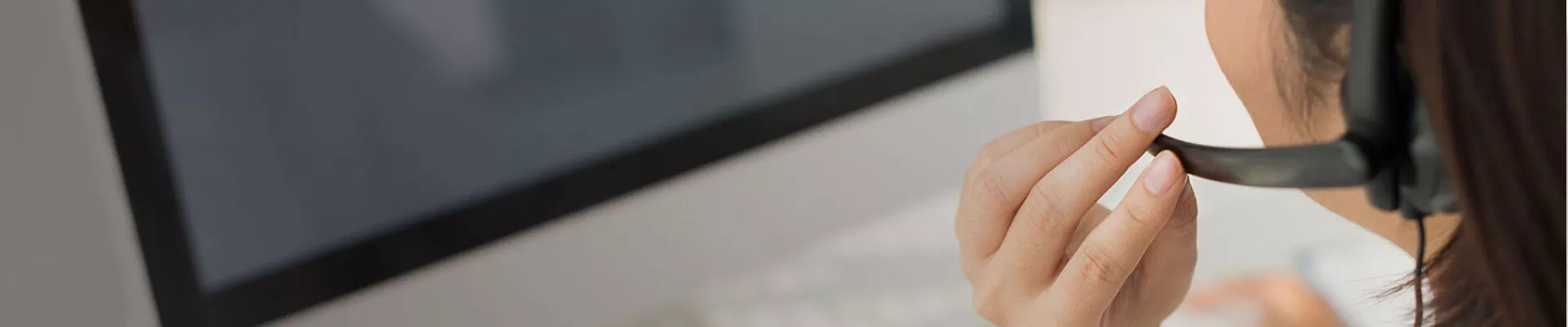 Skontaktuj się z nami